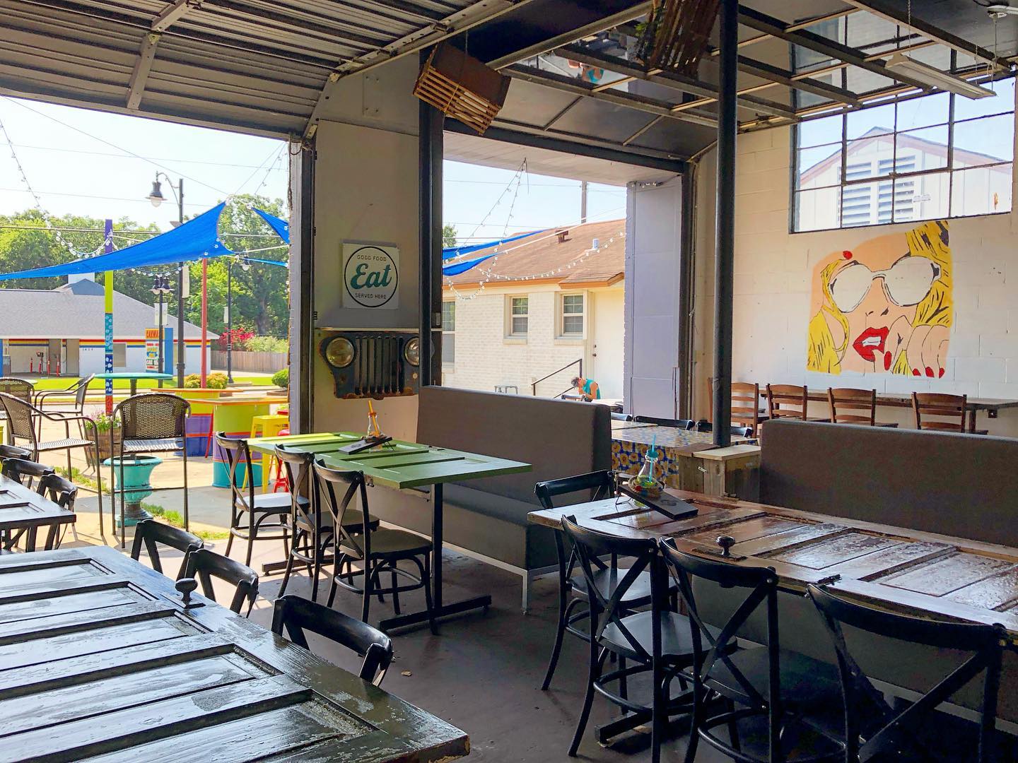 Al fresco dining in North Little Rock