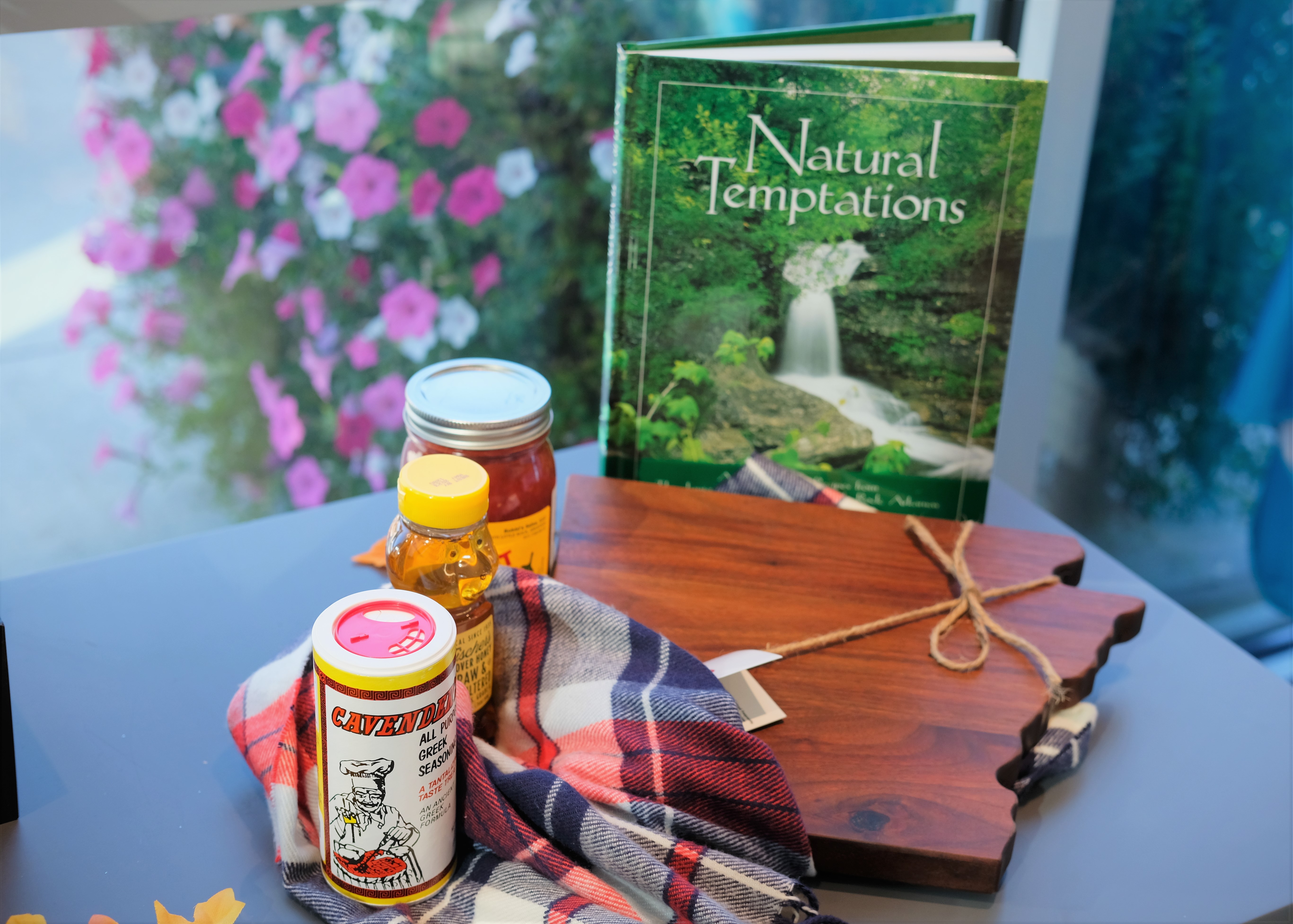 Quick and easy holiday gift ideas from North Little Rock