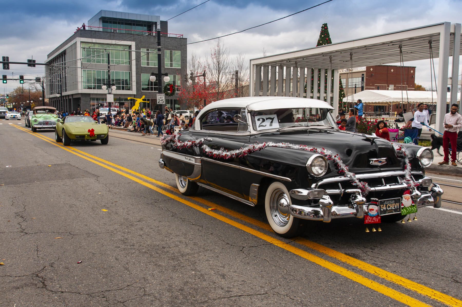 Event Pics: North Little Rock Sertoma Christmas Parade 2021